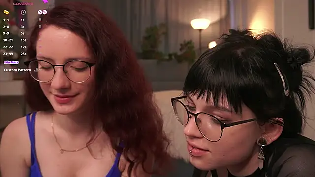 Živý XXX chat TeaseDealer