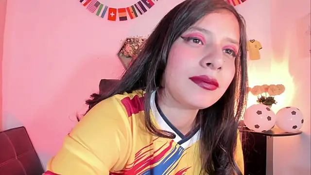 Misha_Lover Adlı Modelin Canlı XXX Sohbeti