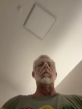 PierPesaroX Chat XXX in diretta
