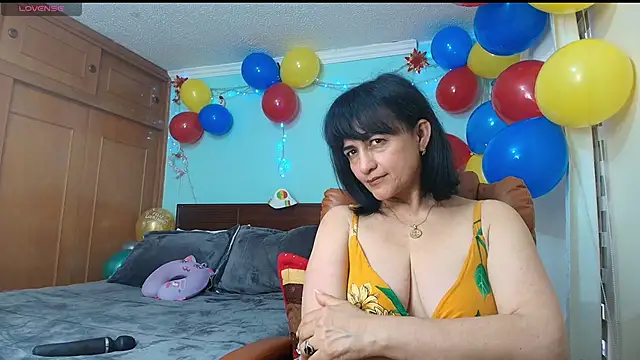 ISABEEL_SOFIA01's Live XXX Chat
