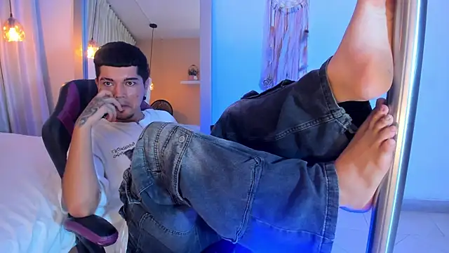 Chat XXX ao vivo de Briian__