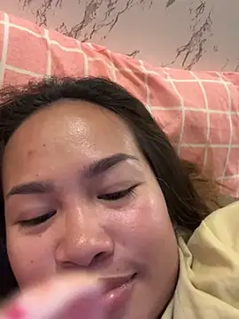 Ponthip 라이브 XXX 채팅
