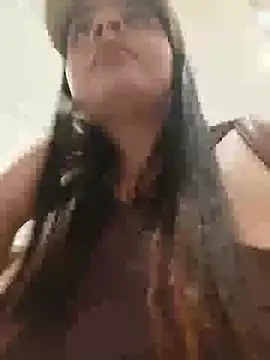 Živý XXX chat Julieth_hot-69