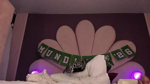 Chatroom XXX en direct de IrinnaShidou_