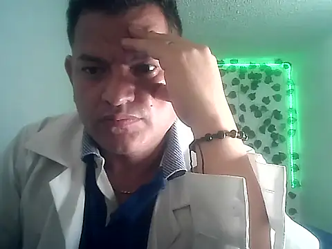 Chat +18 de SexDiffrent ao vivo