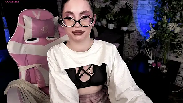 Velvet__Kiss Chat XXX in diretta