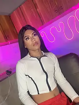 Онлайн чат XXX fer_sophia