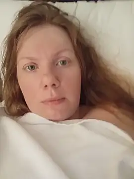 ElaizaFlanagan – Live XXX-chat