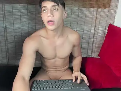 Czat XXX na żywo – rocco_gym