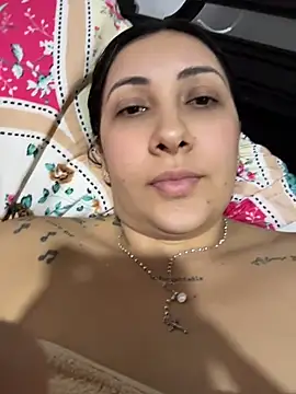 Chat +18 de KittyObsession ao vivo