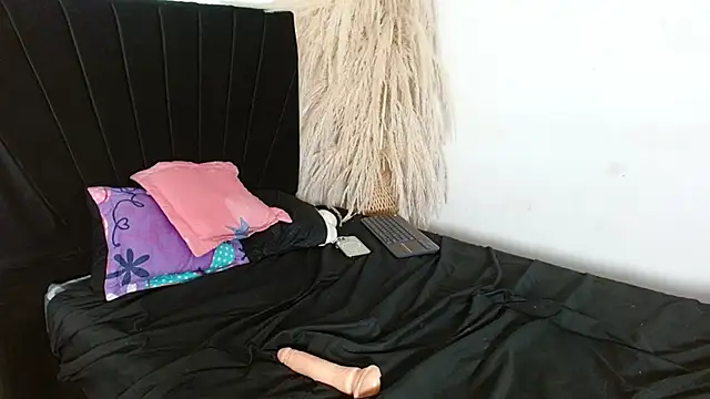 sarafox_10's Live XXX Chat