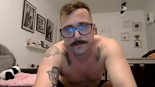 yanick931 – Live XXX-chat