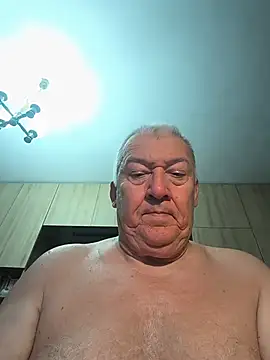 kerzoolee57: απευθείας συνομιλία ΧΧΧ