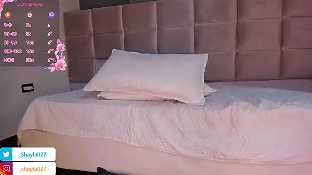 Shayla27 Live XXX Chat