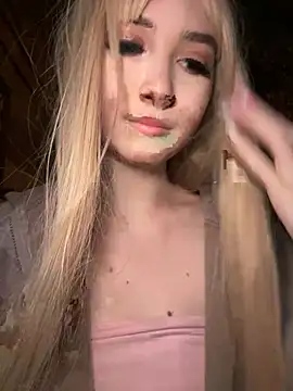 Chat XXX ao vivo de MarlboroWeb