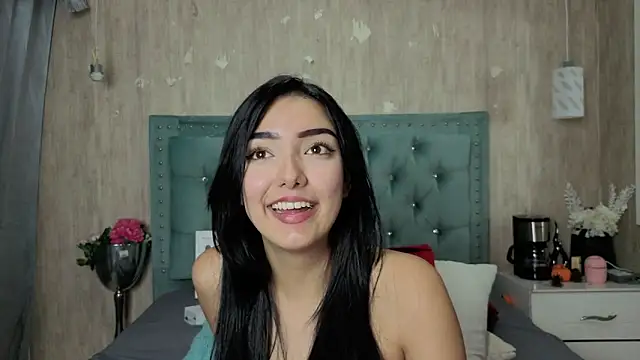 Marcelaa_fox élő XXX-chatje