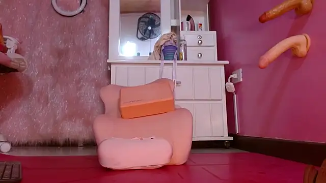 AnnaPinupLove élő XXX-chatje