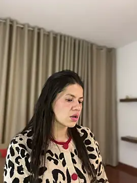 Chat XXX en directo de Zandrina