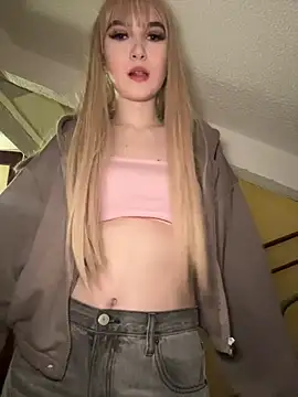 MarlboroWeb Chat XXX live