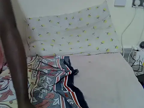 creamypetite's Live XXX Chat