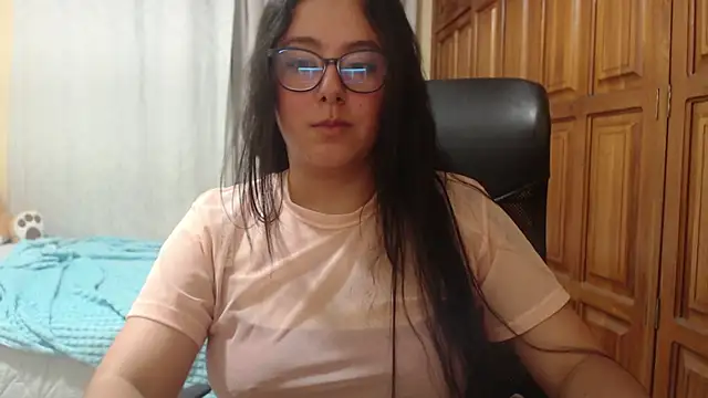 Chat +18 de Venus_cat_ ao vivo