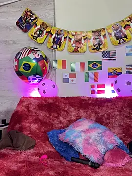 PamelaBoobs Adlı Modelin Canlı XXX Sohbeti