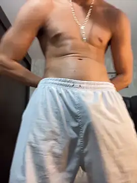 Lander_Cruz 即時 XXX 聊天