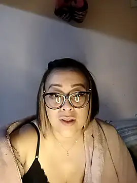 lualviz live XXX chat