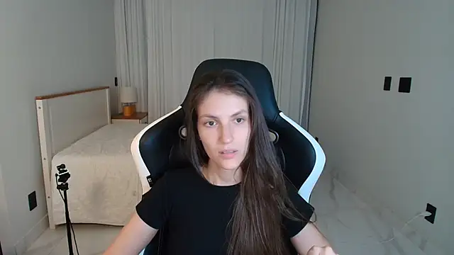 upssnowy's Live XXX Chat