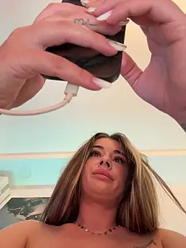 IsabellaEtthan 라이브 XXX 채팅