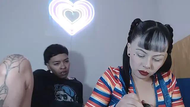 dulce_maria_x élő XXX-chatje
