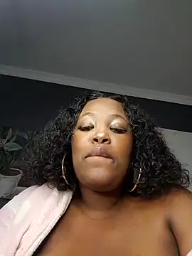 Chat +18 de SWEETDOLLY29XX ao vivo