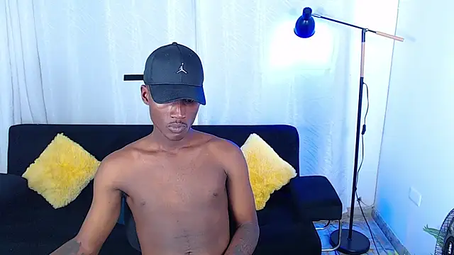 alexaandro18's Webcam Show