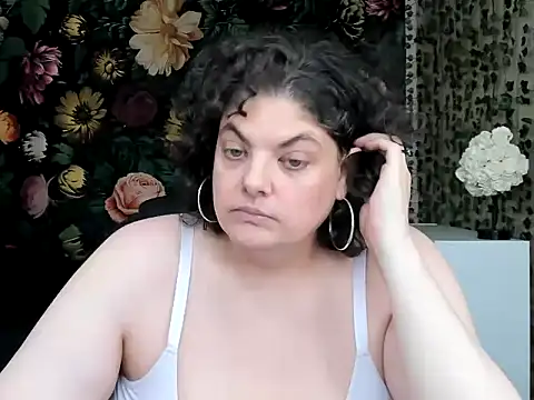 Exxxotic_Melons élő XXX-chatje