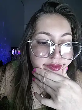 Chat +18 de Fetichista23 ao vivo