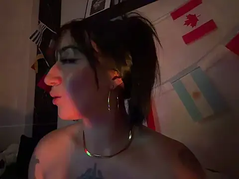 Živý XXX chat EmmyEvans1
