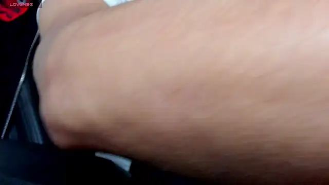 Tommy_Bred Live XXX Chat
