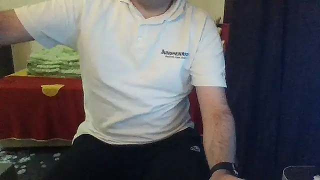 st206boy Adlı Modelin Web Kamerası Şovu