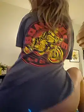 CelynaRossのライブXXXチャット