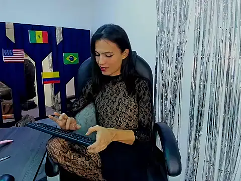Aisha_hotts777's Live XXX Chat