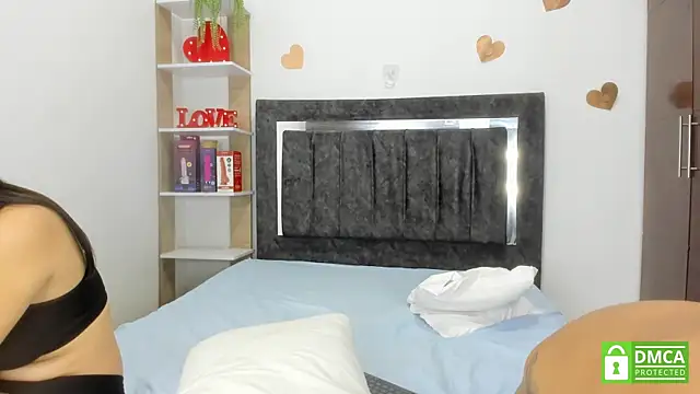 دردشة Grace_and_Milo الجنسية المباشرة