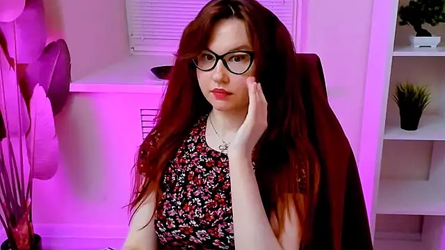 Chat XXX en directo de CarolGiggly