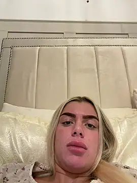 Chat XXX en directo de Irish_BarbieMilfx