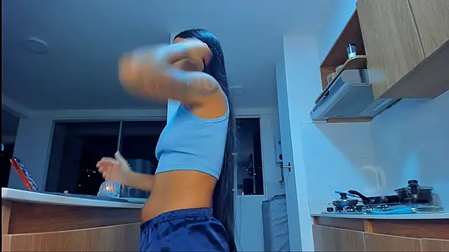 mia_world_ – Live XXX-chat
