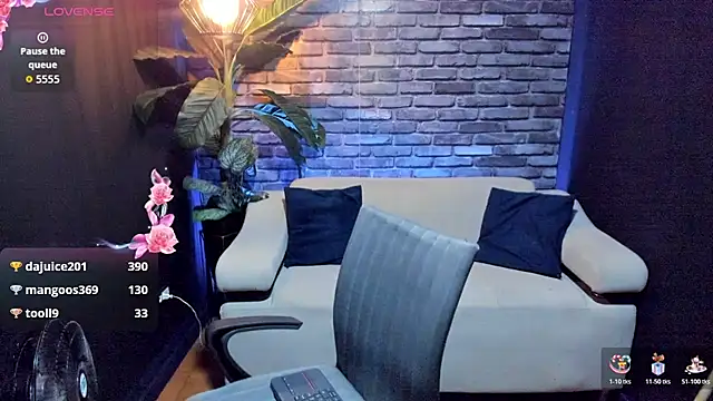 kenda_hot_ élő XXX-chatje