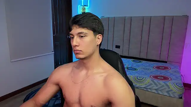 CHRIS_MORGAN1 Live XXX Chat