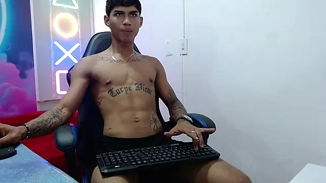 Онлайн чат XXX luka_big18