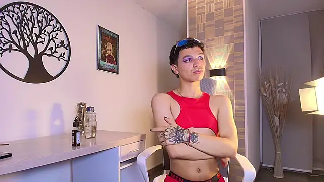 XXX chat uživo modela Shadow_Booy