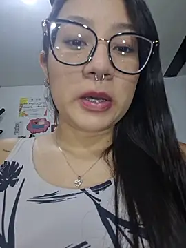 Chat XXX Live Isax_red