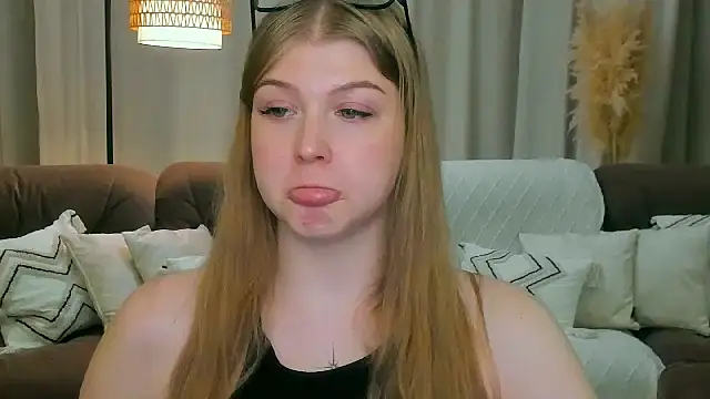 Chat XXX en directo de Stella_Light